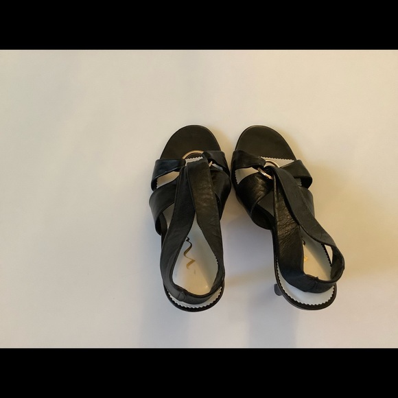 Nina Black Leather Women Shoes. Size 7 US M - Picture 5 of 9